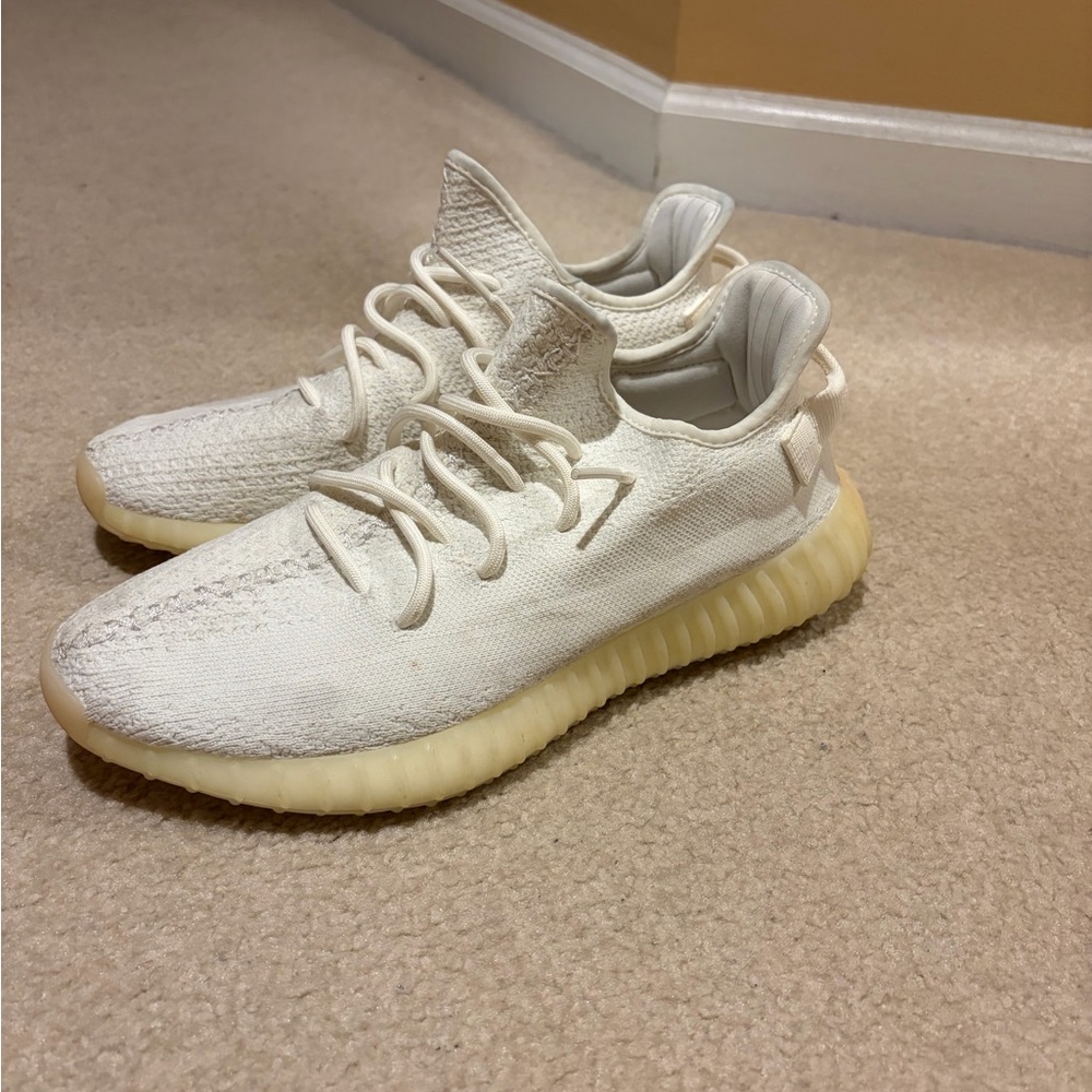 Adidas Yeezy boost v2 cream white triple white men’s size 10.5